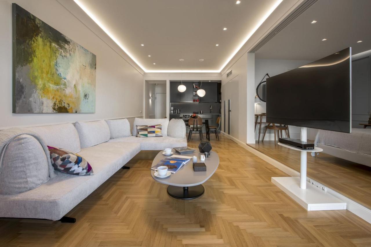 Chic Central Athens Apartment At Mavilli Sq. ภายนอก รูปภาพ