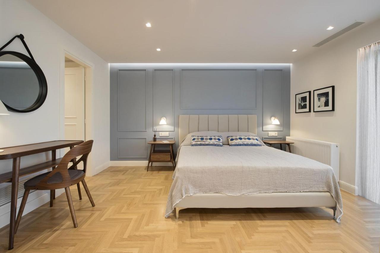 Chic Central Athens Apartment At Mavilli Sq. ภายนอก รูปภาพ